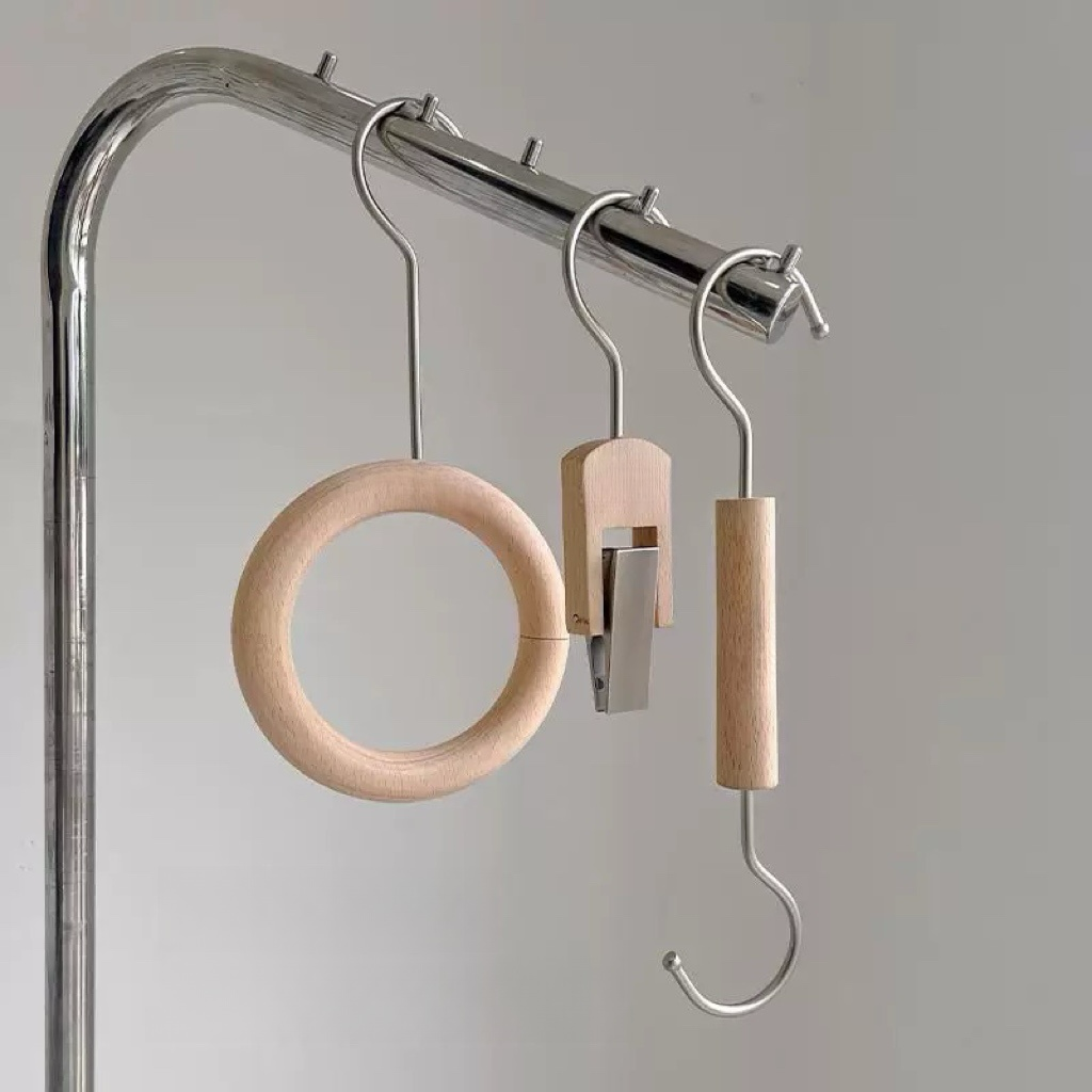 Beech Wood S-Shaped Clothing Display Hook 280H HG161645